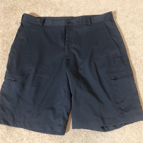 nike cargo golf shorts